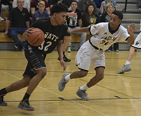 onate player going up court