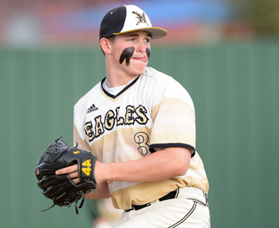 pitcher winding up